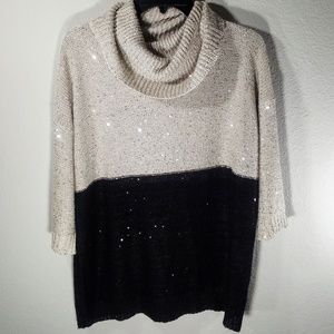 BellDini Women's Sweater Size Medium